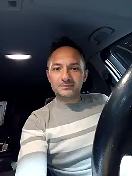 Snapshot of DANIELNEEL23 chatting on 10, 1, 2025 DANIELNEEL23 online show from 10, 1, 2025