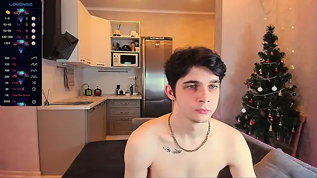 Snapshot of Aaron_Boom chatting on 24, 1, 2025 Aaron Boom online show from 24, 1, 2025