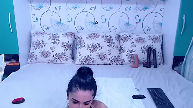 demiemorre online show from 16, 1, 2025