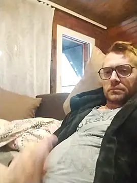 Snapshot of tomee83 chatting on 6, 11, 2025 tomee83 online show from 6, 11, 2025