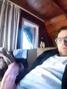 Snapshot of tomee83 chatting on 3, 12, 2025 tomee83 online show from 3, 12, 2025