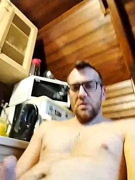 Snapshot of tomee83 chatting on 5, 12, 2025 tomee83 online show from 5, 12, 2025