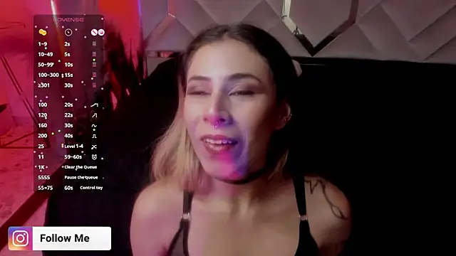 Snapshot of Sara_Foxx1 chatting on 25, 2, 2026 Sara Foxx1 online show from 25, 2, 2026