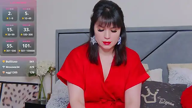 Snapshot of BellaHillss chatting on 8, 2, 2025 BellaHillss online show from 8, 2, 2025