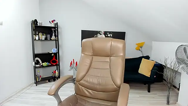 MelissaWiliam online show from 11, 2, 2025