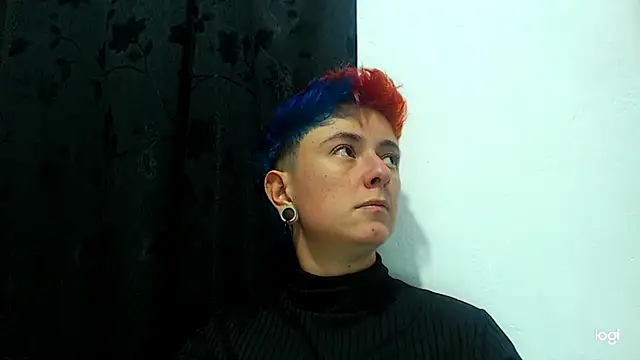 tomboyblue online show from 28, 12, 2024