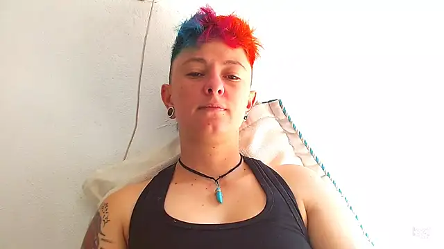 tomboyblue online show from 20, 1, 2025