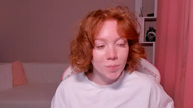 foxyMistrees online show from 12, 1, 2025