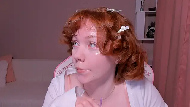 foxyMistrees online show from 18, 1, 2025
