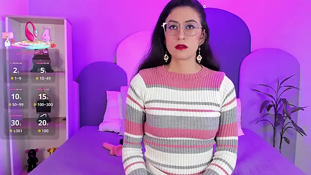 Snapshot of SophieGomez22 chatting on 2, 11, 2025 SophieGomez22 online show from 2, 11, 2025