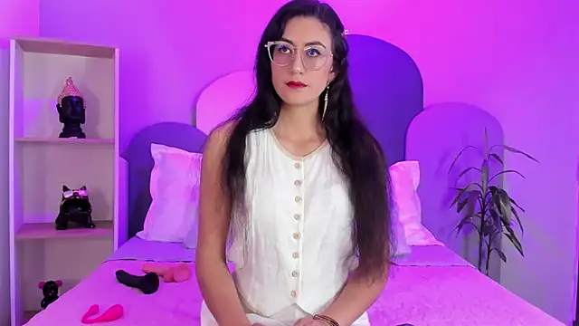 SophieGomez22 online show from 12, 2, 2026