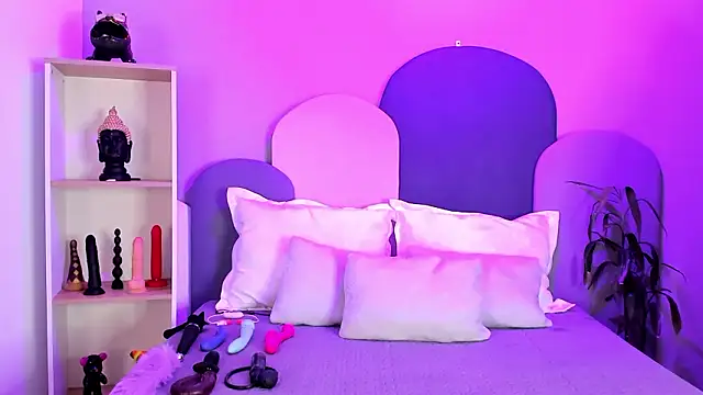 SophieGomez22 online show from 4, 3, 2026