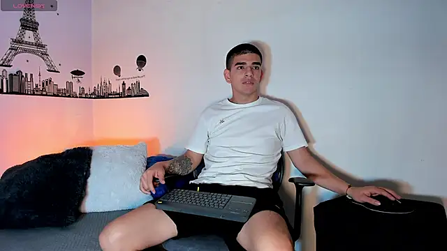 Ares Johnson online show from 3, 12, 2024