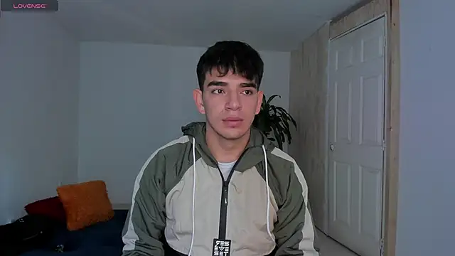 Snapshot of Ares_Johnson chatting on 24, 10, 2025 Ares Johnson online show from 24, 10, 2025