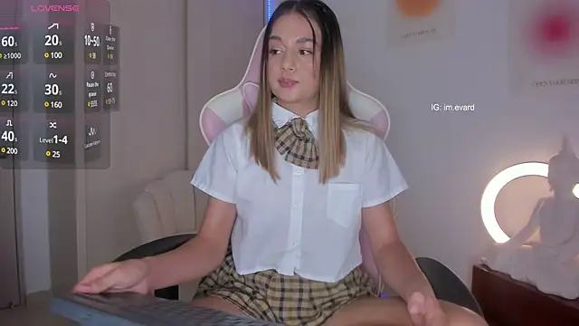 LittleSofia  online show from 31, 1, 2025