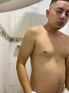 Snapshot of DanielGomez9 chatting on 14, 12, 2024 DanielGomez9 online show from 14, 12, 2024