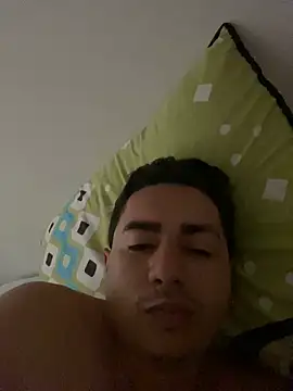 Snapshot of DanielGomez9 chatting on 10, 3, 2025 DanielGomez9 online show from 10, 3, 2025