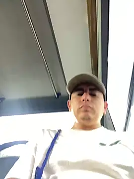 Snapshot of DanielGomez9 chatting on 19, 3, 2025 DanielGomez9 online show from 19, 3, 2025