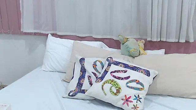 LexiiBloom online show from 24, 1, 2025
