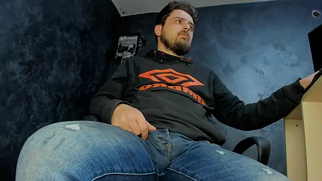 Snapshot of Master_Mark_Wayne chatting on 10, 1, 2026 Master Mark Wayne online show from 10, 1, 2026