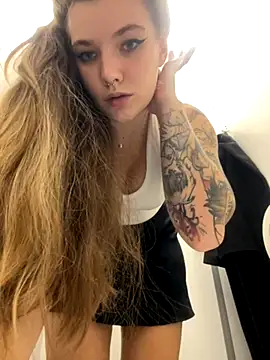 Holy Tereza online show from 12, 10, 2025