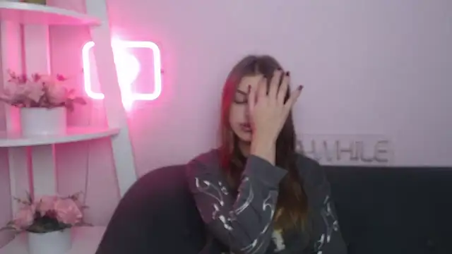 Snapshot of MilanaAngelAs chatting on 26, 10, 2025 MilanaAngelAs online show from 26, 10, 2025