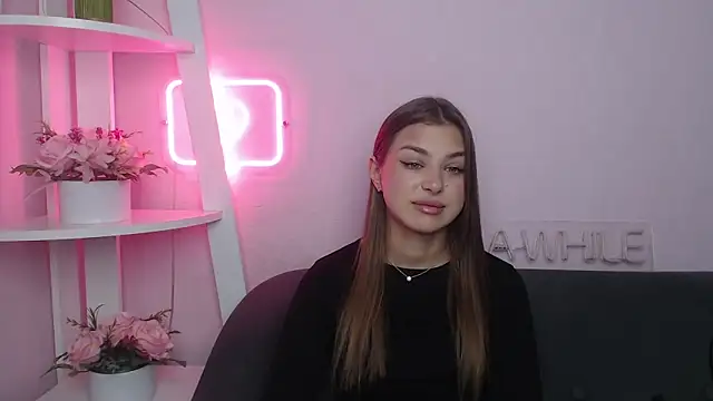 Snapshot of MilanaAngelAs chatting on 7, 11, 2025 MilanaAngelAs online show from 7, 11, 2025