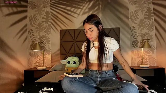 Vicky Palmer online show from 14, 12, 2024