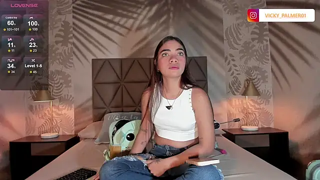 Vicky Palmer online show from 17, 1, 2025