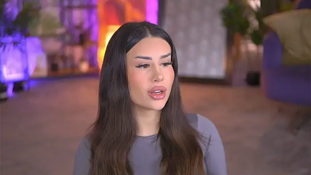 Snapshot of EvaZane chatting on 5, 1, 2025 EvaZane online show from 5, 1, 2025