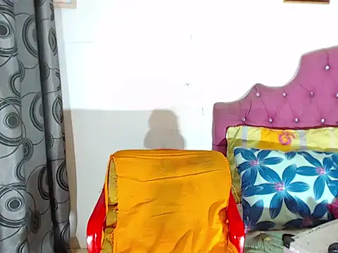 KandyHot  online show from 7, 12, 2024