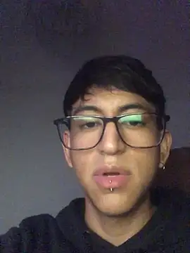 Snapshot of modelo180 chatting on 19, 2, 2025 modelo180 online show from 19, 2, 2025