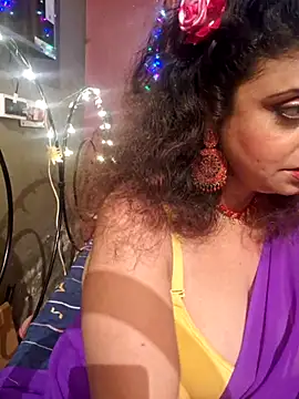 Snapshot of Maaya66 chatting on 17, 2, 2025 Maaya66 online show from 17, 2, 2025