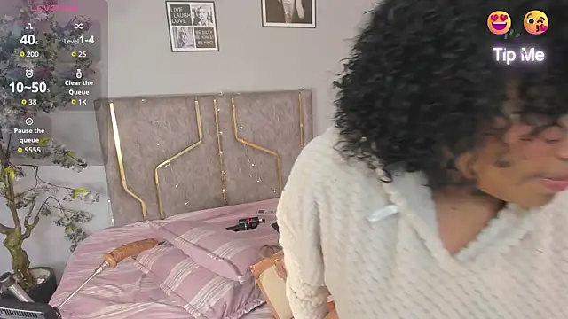 Snapshot of Katejordan chatting on 12, 11, 2025 Katejordan online show from 12, 11, 2025