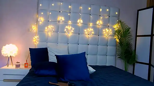 NicoleRosss online show from 23, 1, 2025