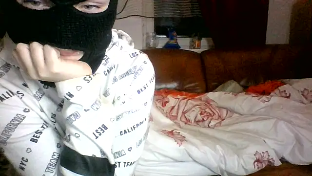 Snapshot of _xPani_x2 chatting on 1, 12, 2024 xPani x2 online show from 1, 12, 2024