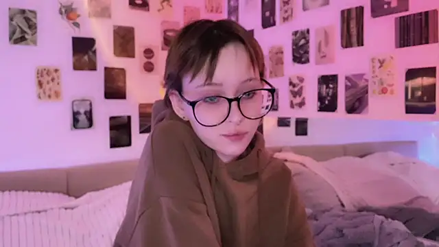 Snapshot of yourconcept chatting on 10, 1, 2025 yourconcept online show from 10, 1, 2025