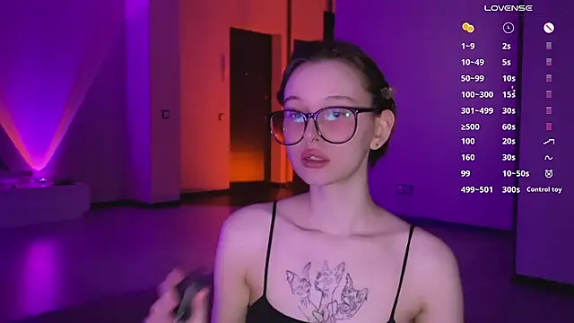 Snapshot of yourconcept chatting on 4, 3, 2025 yourconcept online show from 4, 3, 2025