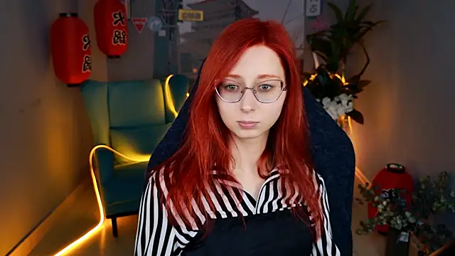 Orianna Fox online show from 7, 1, 2025