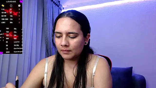 Lexyevans online show from 6, 12, 2024