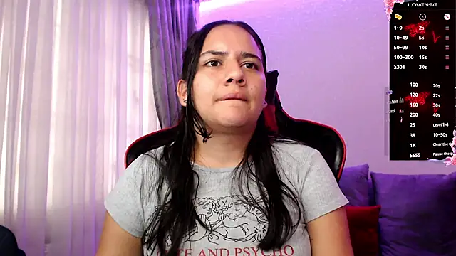 Lexyevans online show from 24, 2, 2025