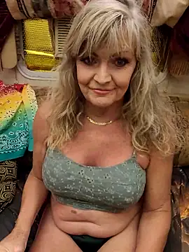 Snapshot of annika_lately chatting on 18, 3, 2026 annika lately online show from 18, 3, 2026