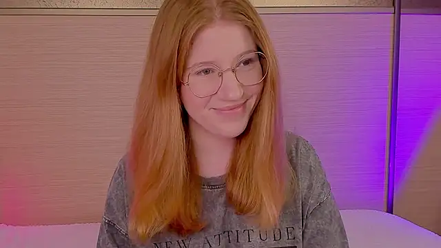 Snapshot of Tori_the_witch chatting on 2, 2, 2025 Tori the witch online show from 2, 2, 2025