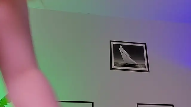 Snapshot of Tori_the_witch chatting on 15, 3, 2025 Tori the witch online show from 15, 3, 2025