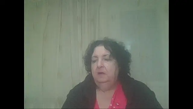 Snapshot of maturekorine chatting on 7, 11, 2025 maturekorine online show from 7, 11, 2025