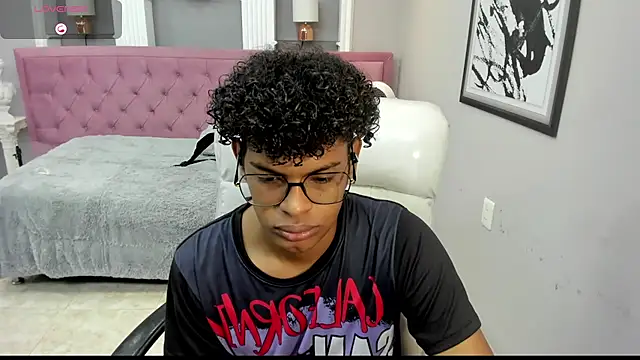 boylittle19cm online show from 14, 10, 2025