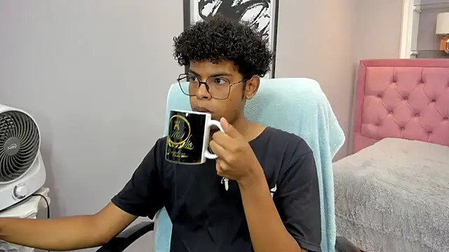 boylittle19cm online show from 29, 10, 2025