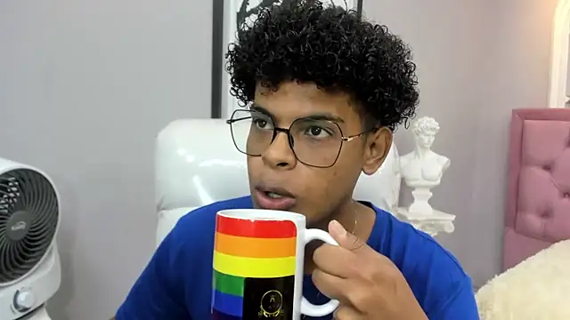 boylittle19cm online show from 16, 11, 2025