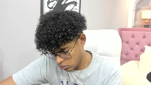 boylittle19cm online show from 18, 11, 2025