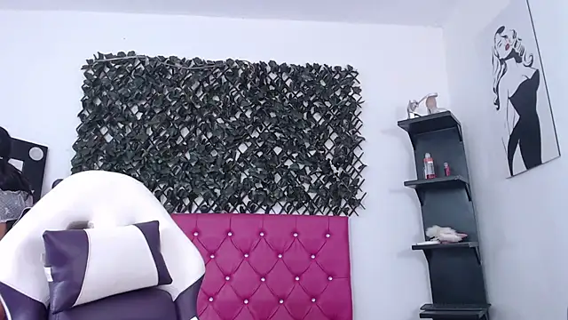 Snapshot of michel_cardona chatting on 18, 11, 2025 michel cardona online show from 18, 11, 2025